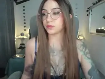Violetacrow  live sex cam