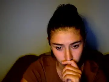 Your_mouse23  live sex cam