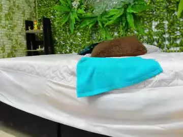 Alexa1aome  live sex cam