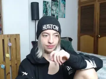 Alicee_logan_  live sex cam