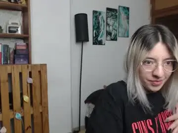 Alicee_logan_  live sex cam