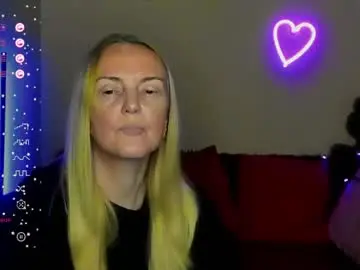Bella_hadatt  live sex cam