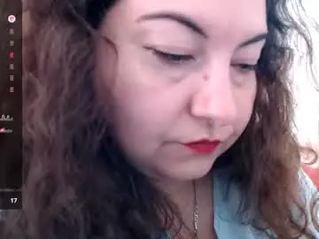 Bustyemma  live sex cam