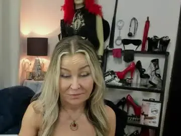 Crystalxohotty  live sex cam