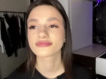 Emmieglunt  live sex cam