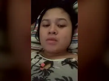 Hot_phoenixx  live sex cam