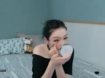 Hugomin  live sex cam