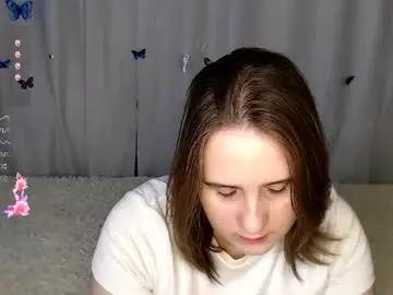 Lightnea  live sex cam