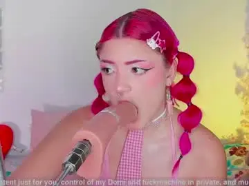Tiny__emmy_  live sex cam
