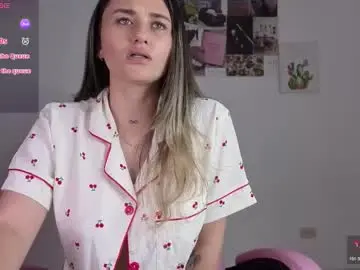 Veronika__winslow_  live sex cam