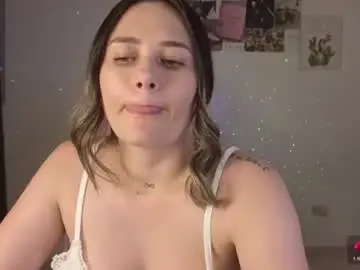 Veronika__winslow_  live sex cam