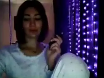 Zanelliy  live sex cam