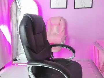 Adharacute18_  live sex cam