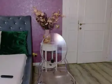 Carlareys  live sex cam