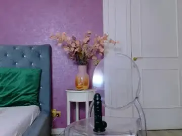 Carlareys  live sex cam