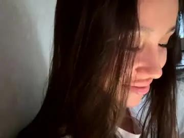 Daddys_kisa  live sex cam