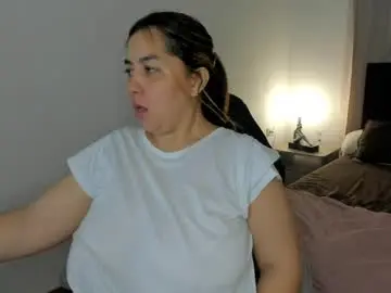 Dulce_brithany  live sex cam