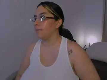 Dulce_brithany  live sex cam