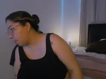 Dulce_brithany  live sex cam