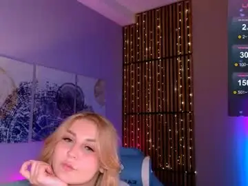 Hey_cassie  live sex cam