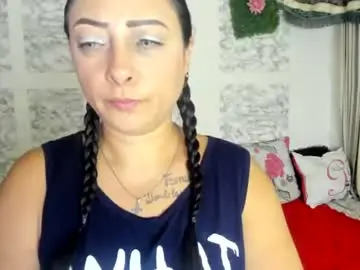 Julybravo  live sex cam