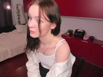 Kira_reed  live sex cam
