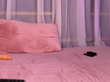 Kiram00n  live sex cam