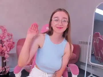 Lucyy_green  live sex cam
