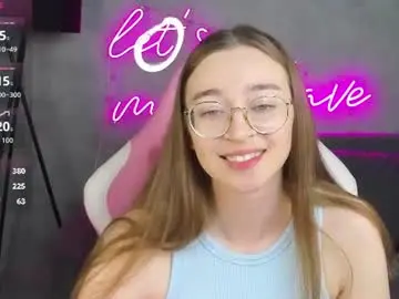 Lucyy_green  live sex cam
