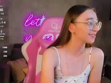 Lucyy_green  live sex cam