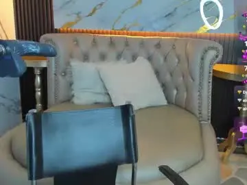 Maeve_bigboobs  live sex cam