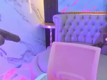 Maeve_bigboobs  live sex cam