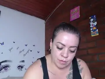 Mature_liaa  live sex cam