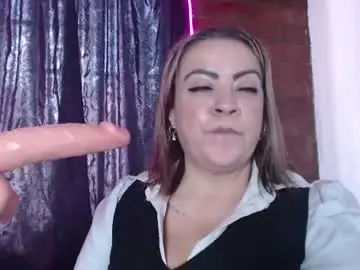 Mature_liaa  live sex cam