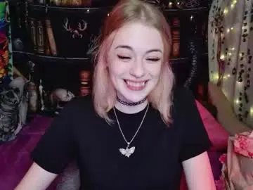Maybe_yours333  live sex cam