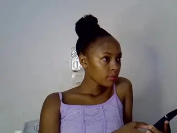 Melissah_hot  live sex cam