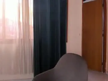 Naomy_ruiz_  live sex cam