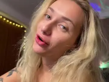 Realsexcouple2  live sex cam