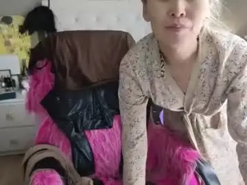 Roxalanastar  live sex cam
