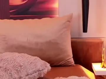Rubyluxee  live sex cam