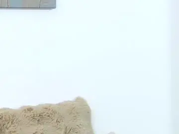 Rubyluxee  live sex cam