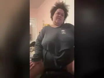Siragony  live sex cam