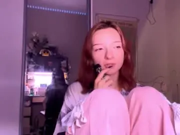 Trinamcglade  live sex cam