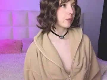 Badbitchcuteface  live sex cam