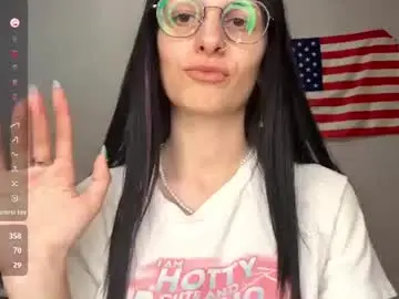 Carolannwickkiser  live sex cam