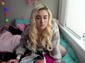 Daddyslil6irl  live sex cam