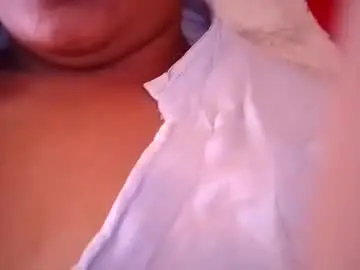 Fahcamillah  live sex cam