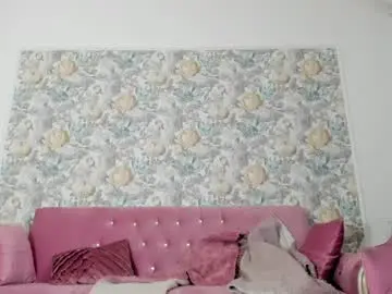 Illegal_lorry  live sex cam