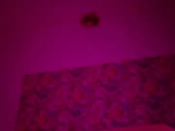 Illegal_lorry  live sex cam