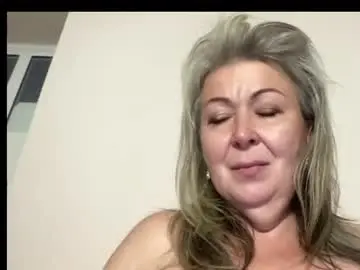 Milf_charlotty  live sex cam